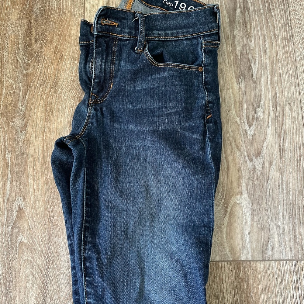 GAP 1969 Legging Jean